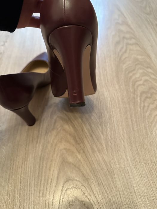 Бордові шкіряні туфлі