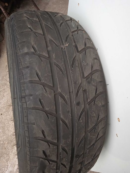 Peneu usado 205/50ZR17