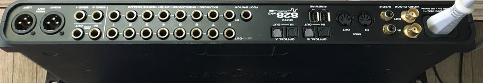 Motu 828 mk3 Firewire
