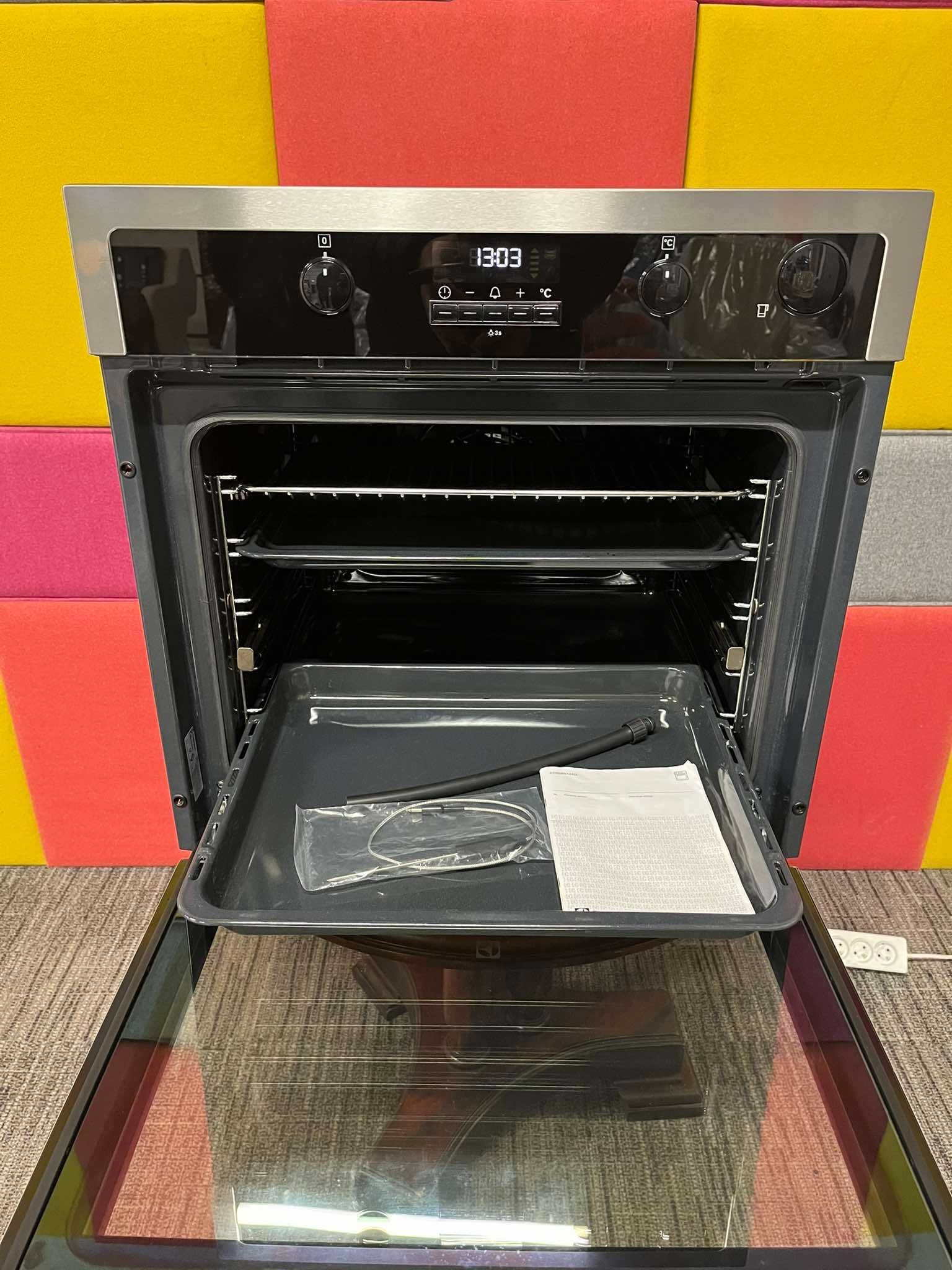 Piekarnik elektryczny parowy Electrolux EOB6651ANX jak nowy CombiSteam