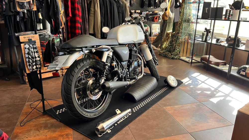 Mash 125 Café Racer 2021 – Extras – Histórico Oficial