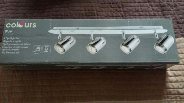 Nowa lampa sufitowa Colours spot poczwòrny na listwie