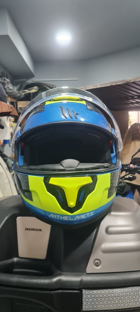 Capacete modular