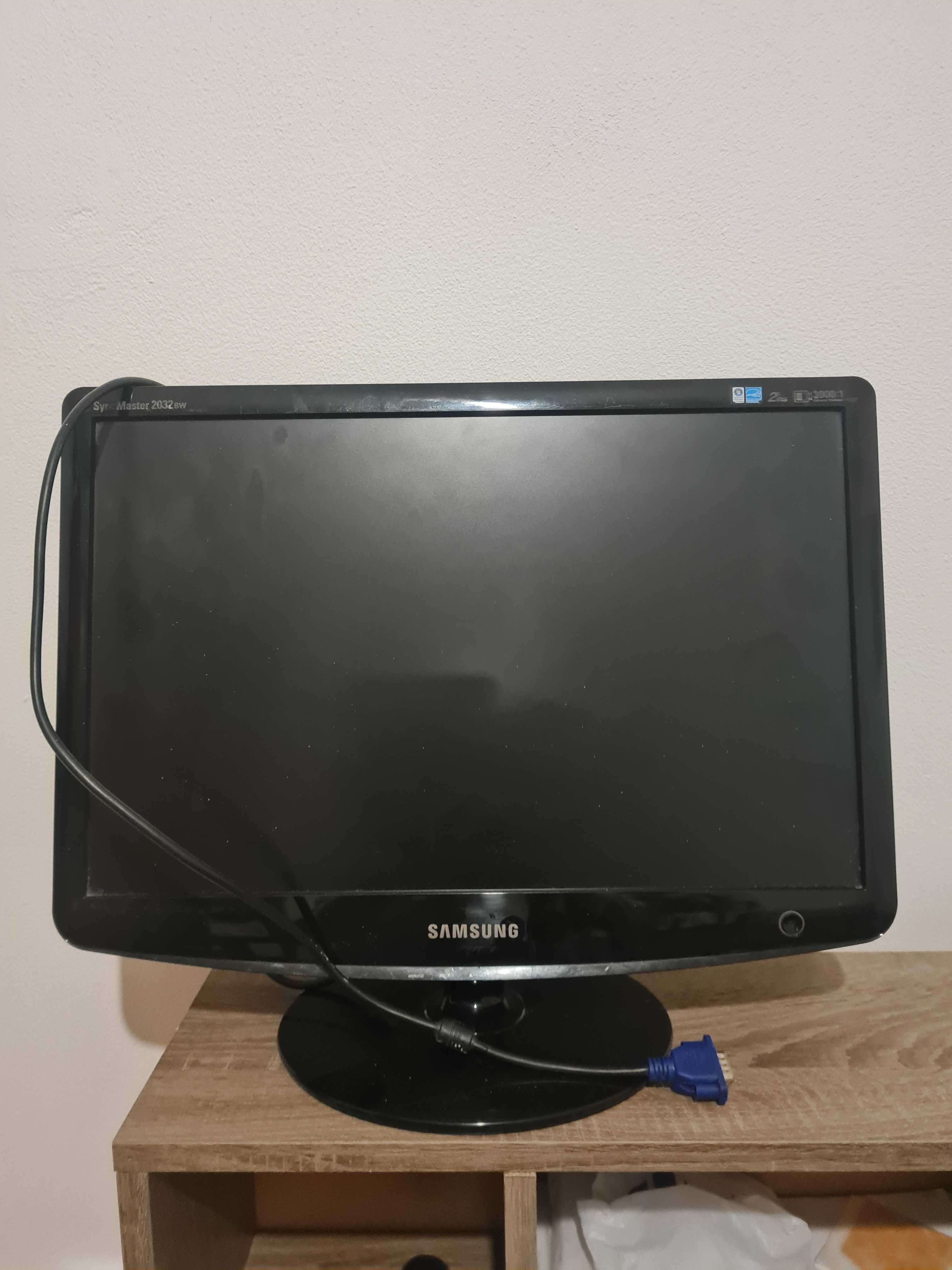 Монитор 20" продам
