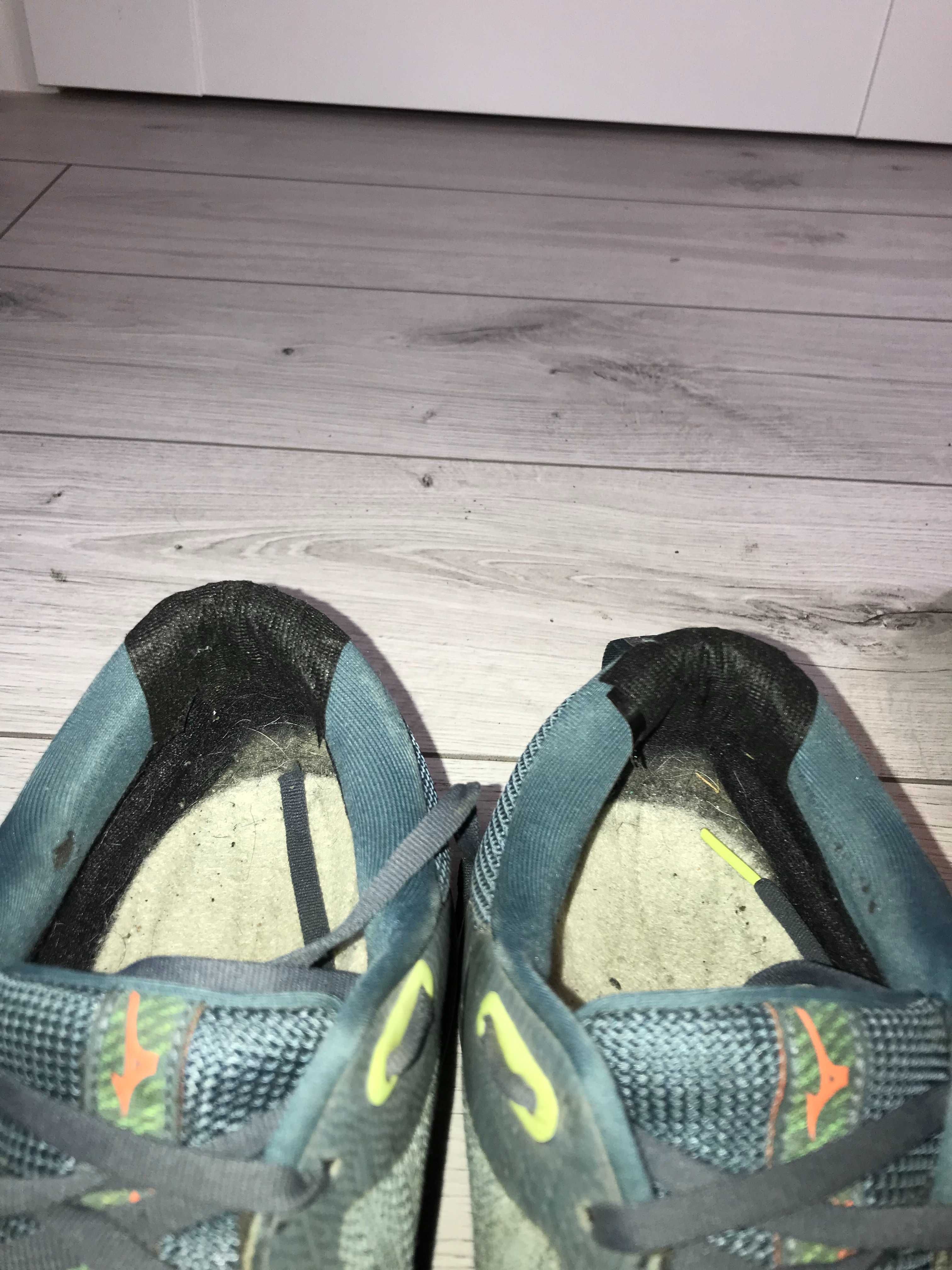 Buty trekkingowe Mizuno Wave Rider rozm. 43 gore-tex