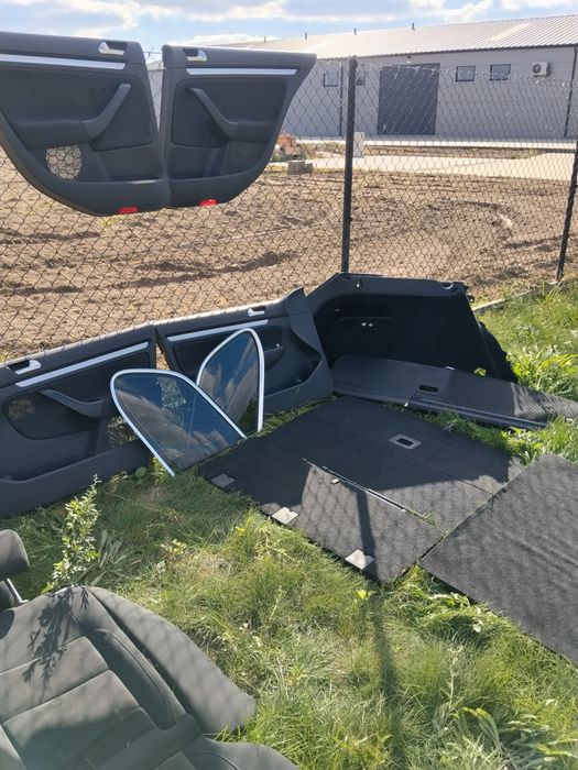 Golf 6 Combi 2.0tdi w częściach, fotele, boczki drzwi, światła tylne i