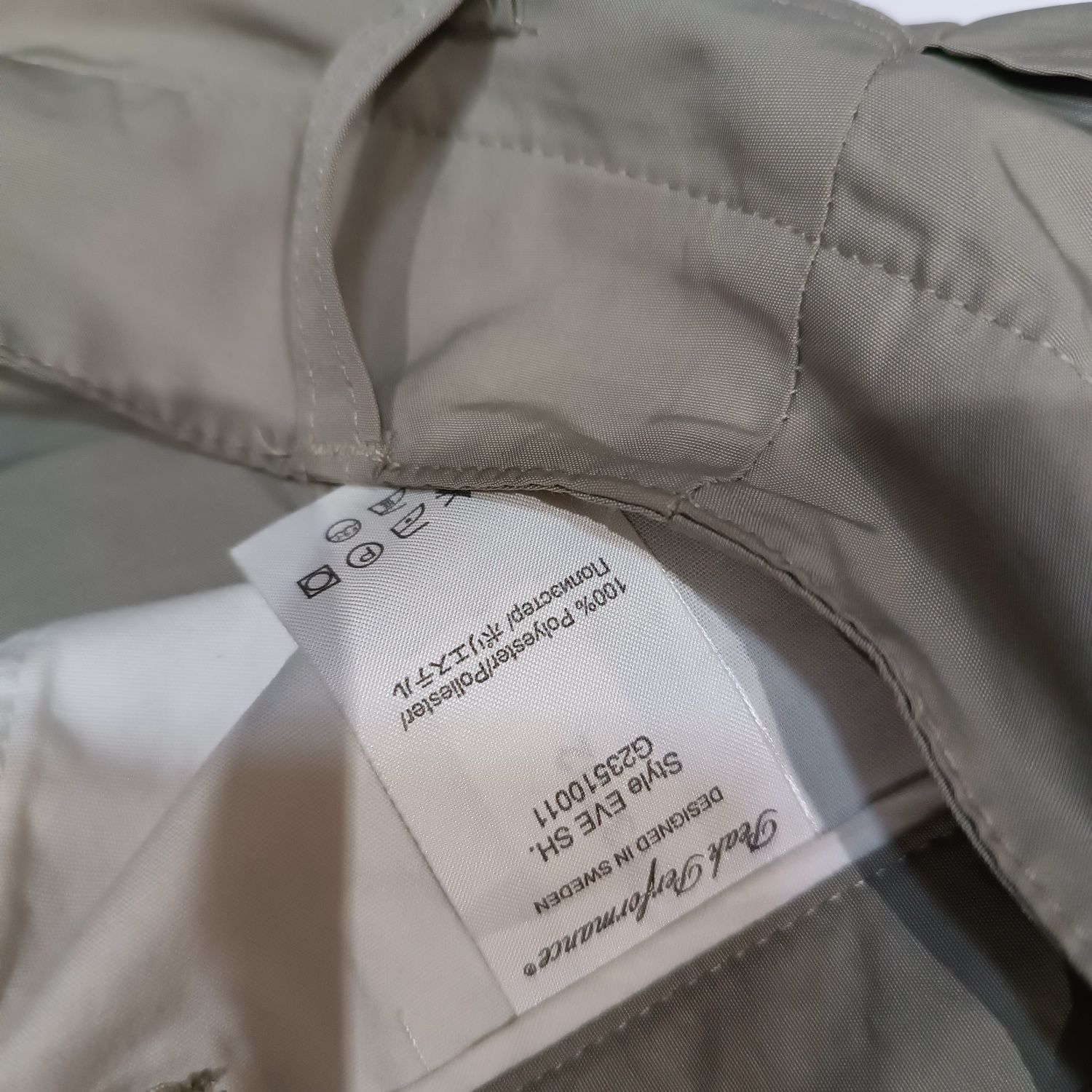 Peak performance krótkie spodenki roz,30/44/S spodenki cargo szorty