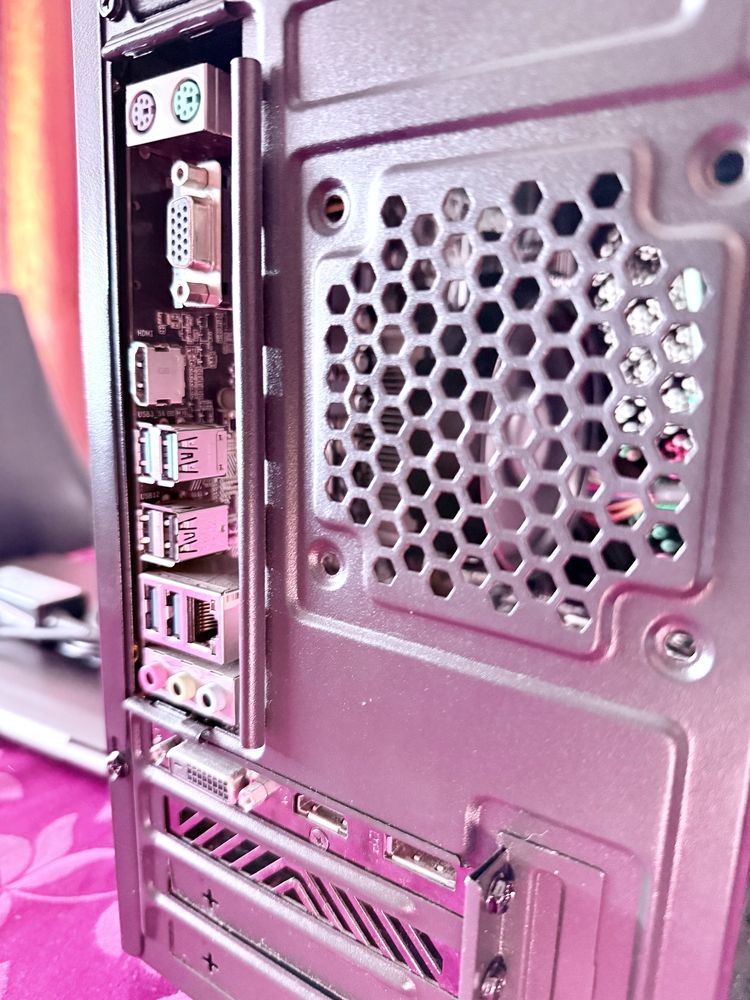 Torre Ryzen com GTX