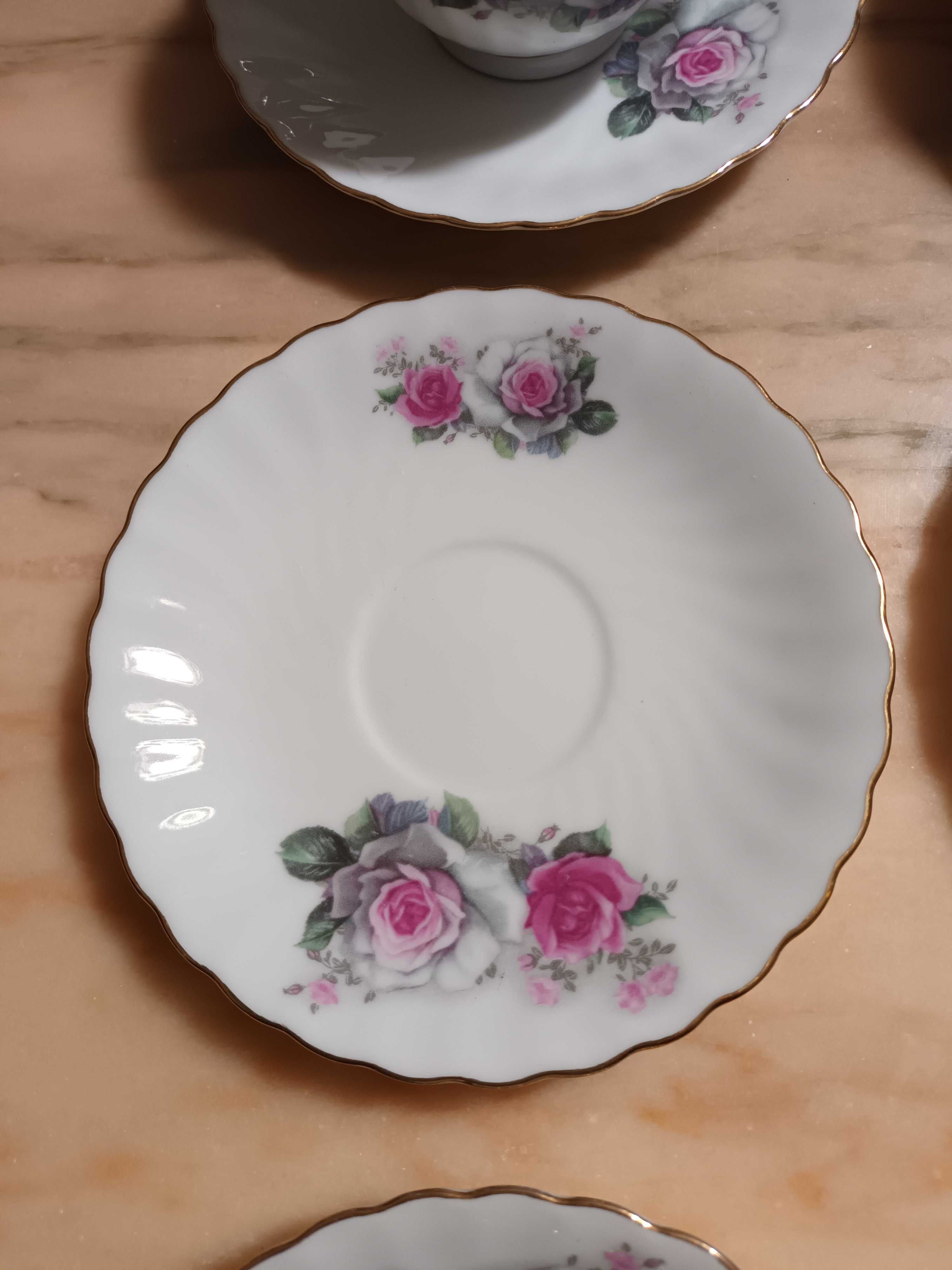 Conjunto de 6 chávenas de chá