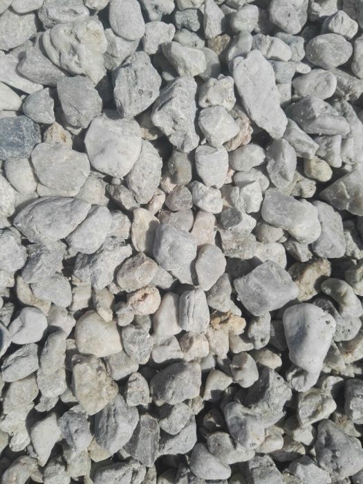 Otoczak kwarcowy lodowy szary mleczny gruby - kamień ogrodowy ozdobny