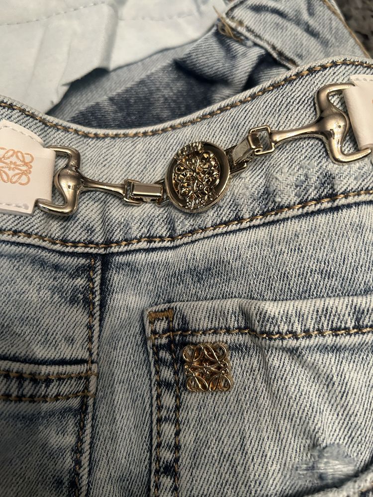Mega spodenki Loewe jeans -zlote dodatki i przetarcia r.30/L