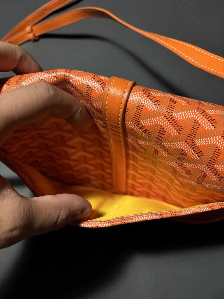 Pomarańczowa torba na ramie Goyard