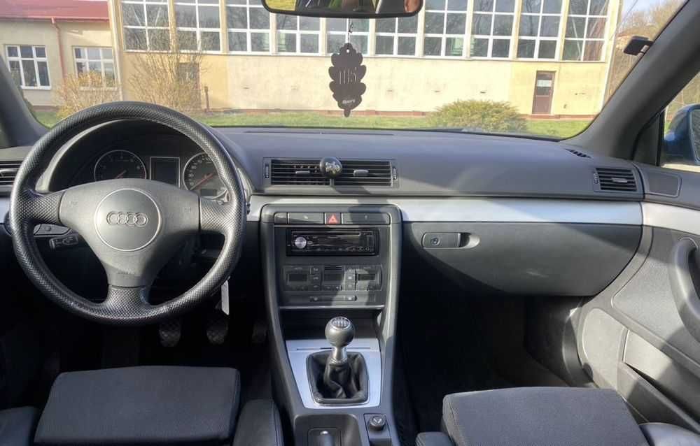 Audi A4 Paccpoчкa+Растаможка