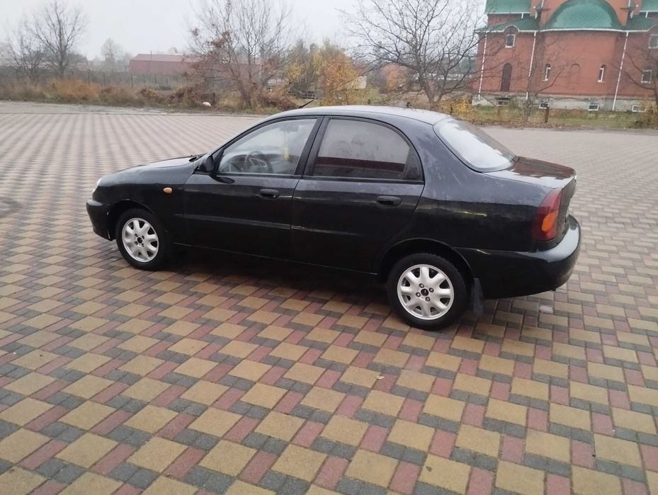 Автомобіль ЗАЗ Сенс 2011 року