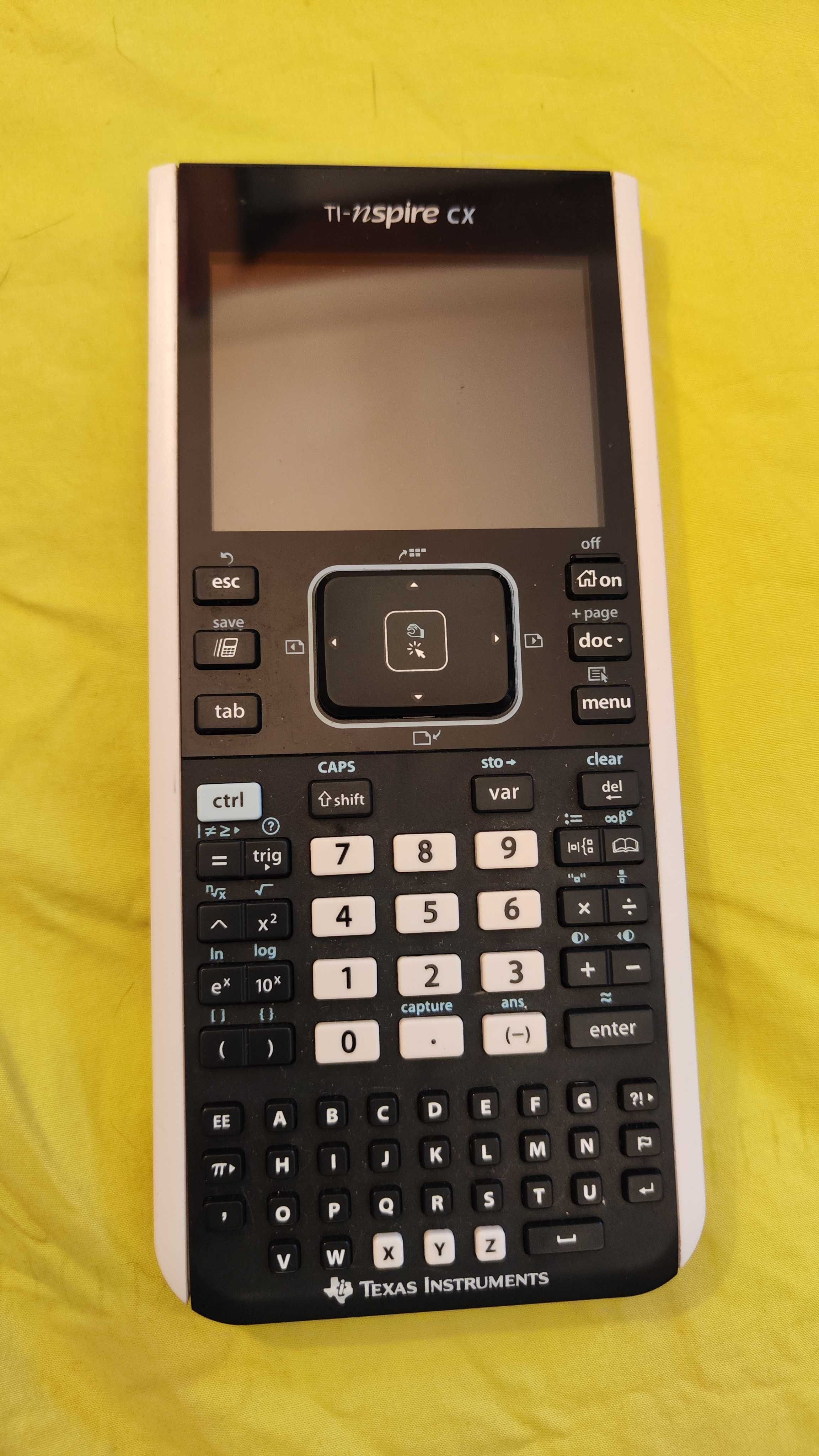 Calculadora TI-nspire cx como nova