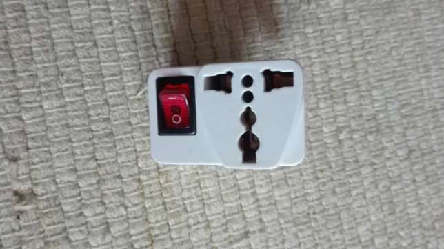 Adaptador ficha estrangeiro