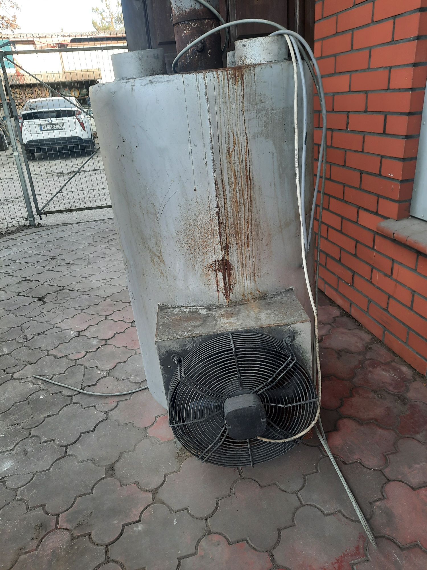 Piec na drewno, węgiel itp