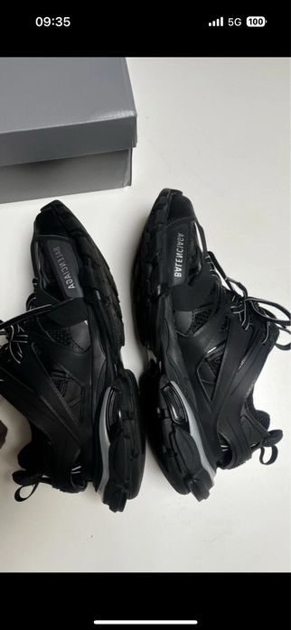 Balenciaga Tracks Led