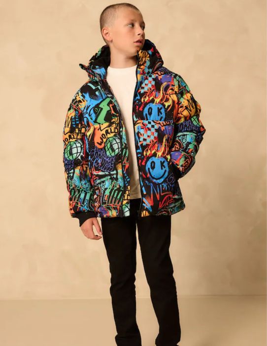 Яскрава зимова куртка Next в наявності