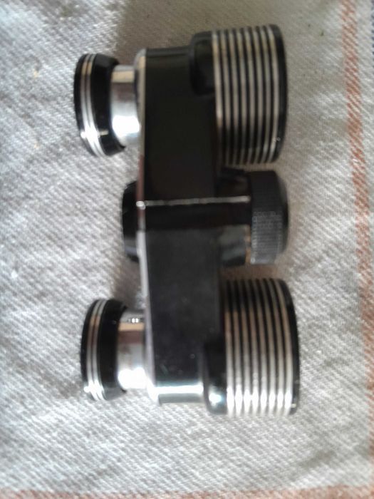 Binóculos de teatro antigos