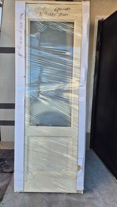 Дерев'яні двері Розпродаж