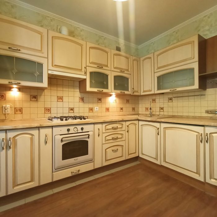 Продаж 2к. квартири на Поділлі
