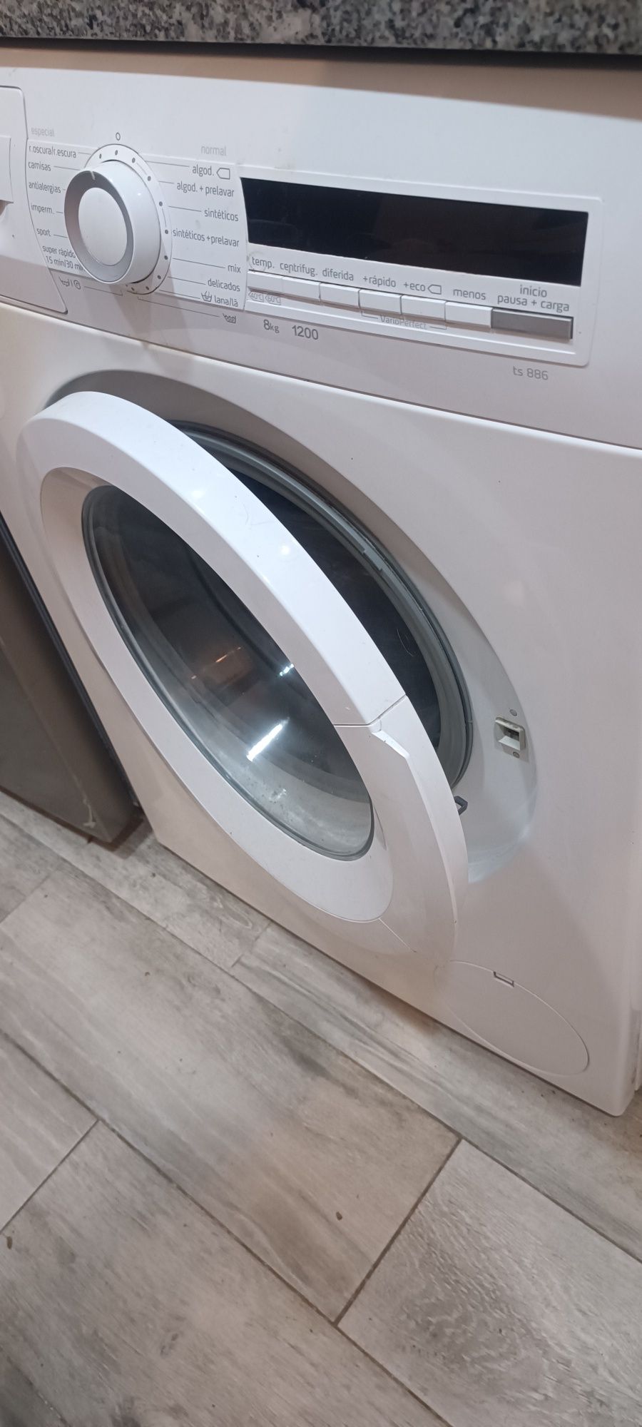 Máquina lavar roupa Balay 8kg