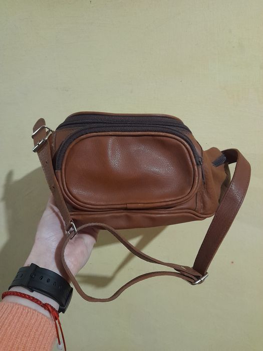 Шкіряна поясна сумка бананка унісекс