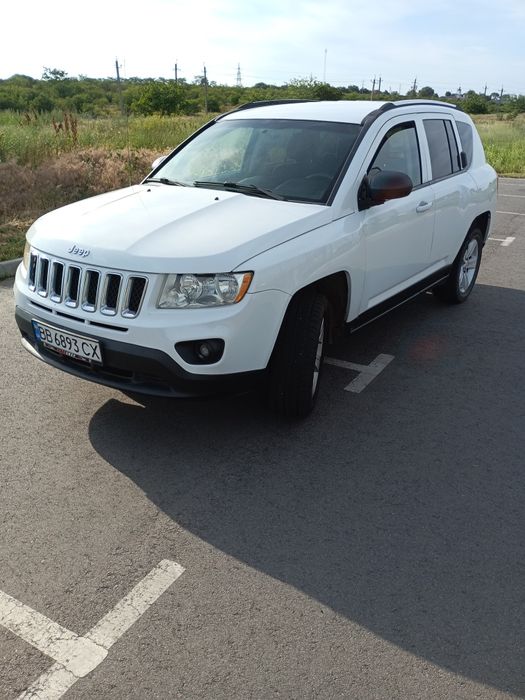 Продам Jeep Compass