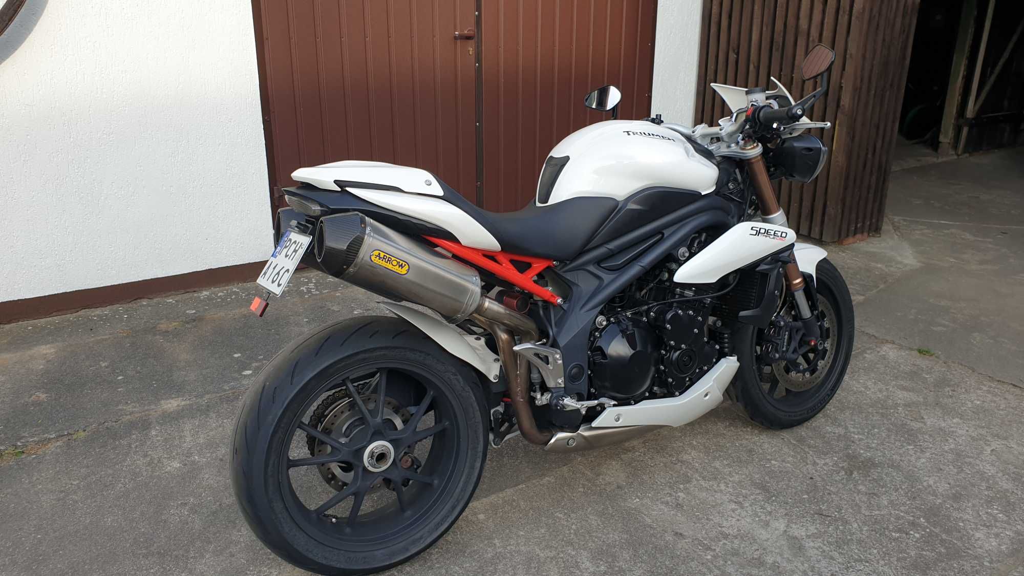 Triumph Speed Triple 1050, rok prod. 2011