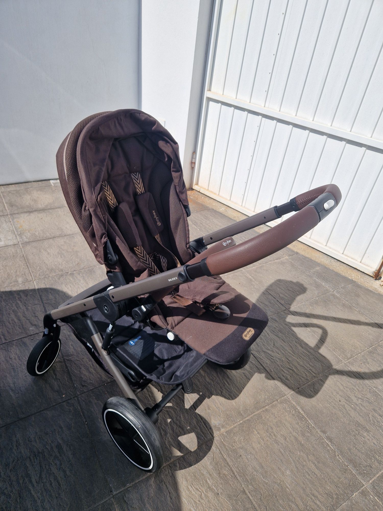Cybex Balios S Lux • chocolate brown • quase novo

Descrição:
Ven