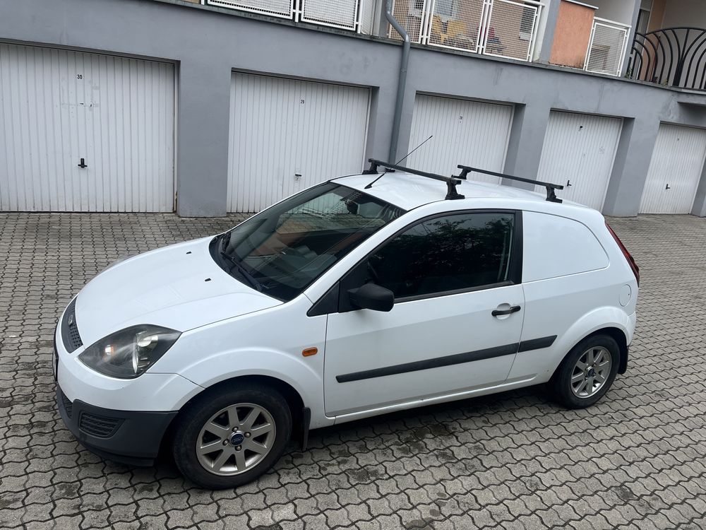 Ford Fiesta Van 1.4 tdci z klimatyzacją