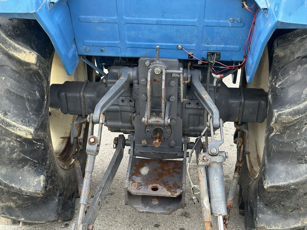 Mitsubishi MT2801 + ładowacz tur samopoziomujący 28km 4x4 Rewers wspom