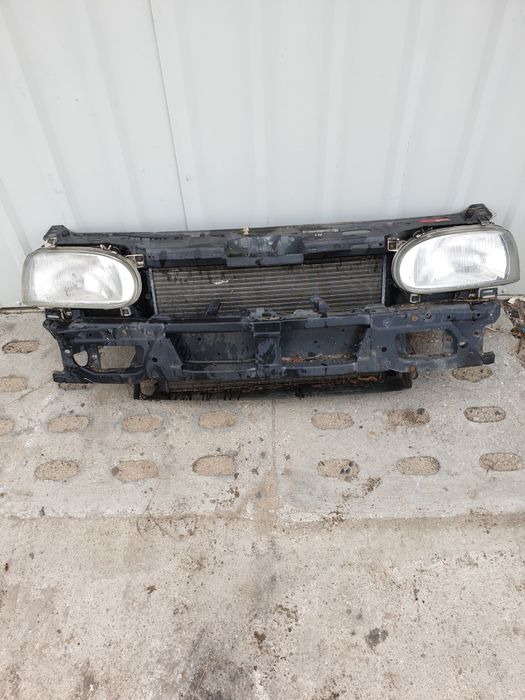 Pas przedni Golf III 1.9TDI