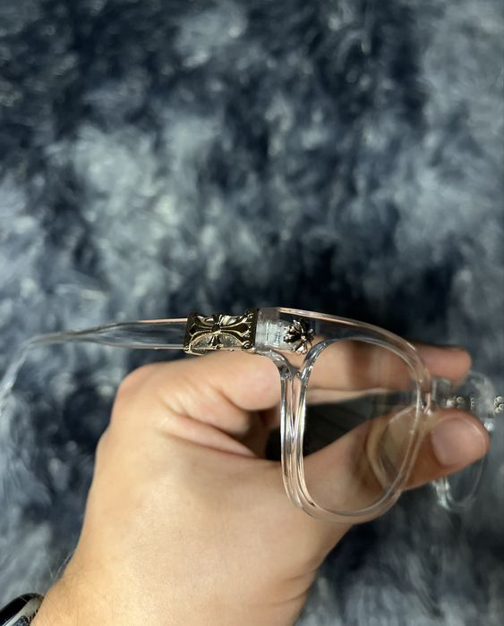 Nowe przezroczyste okulary odbijajce niebieskie swiatlo