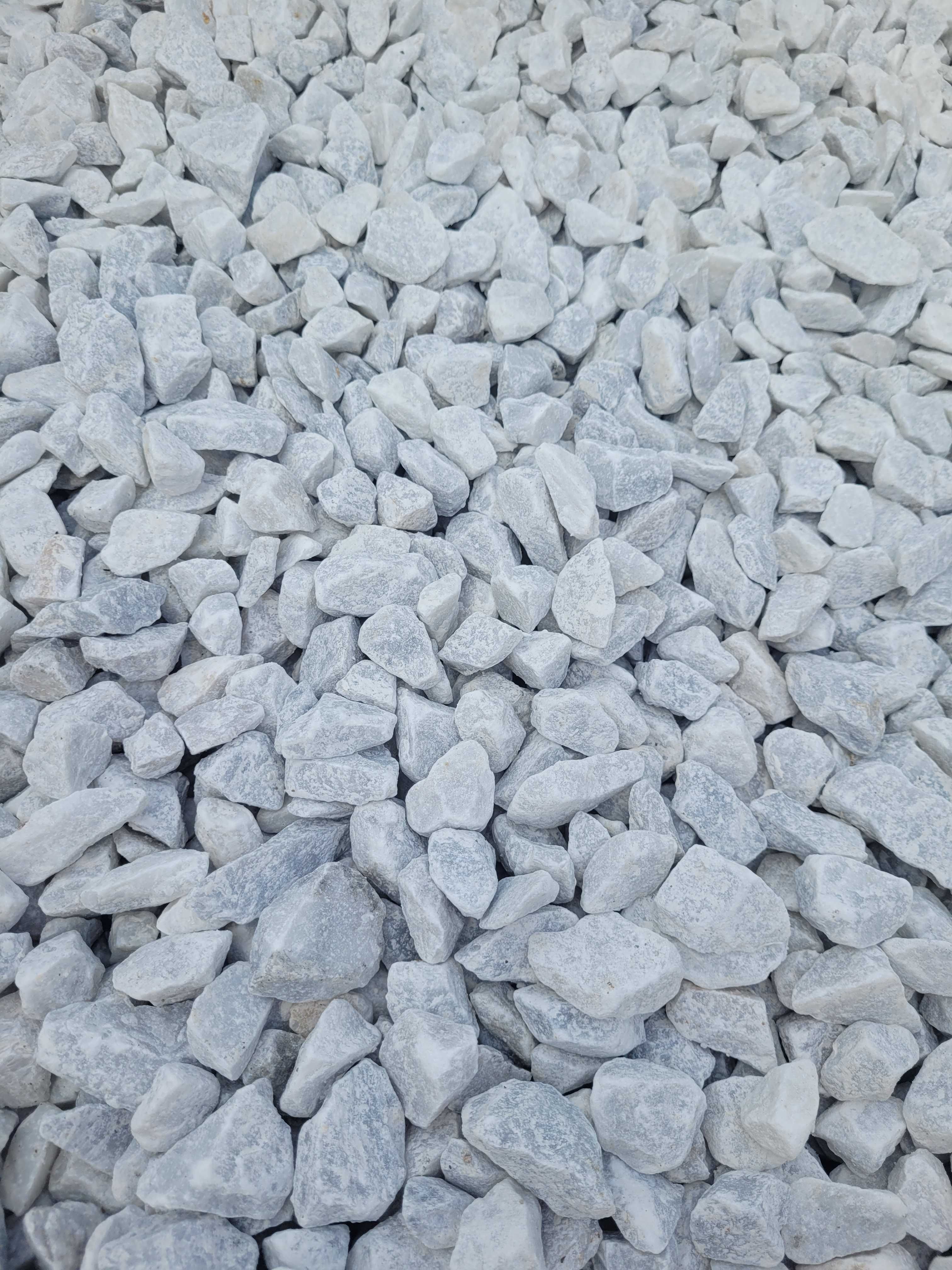Grys Carrara 20-40 mm