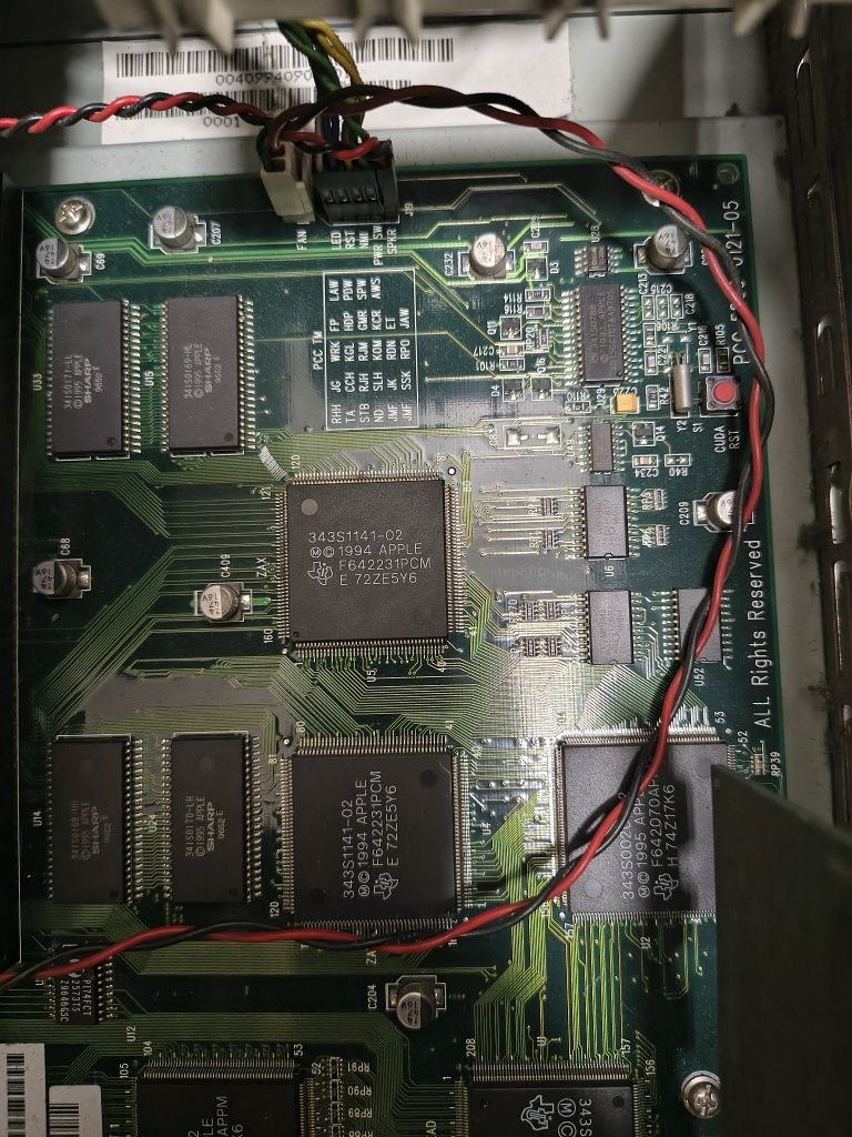Retro komputer Power Compiuting Power Tower Pro 225 !
