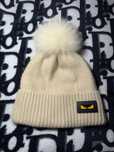 Gorro Fendi Novo (Pelo de coelho e Lã)