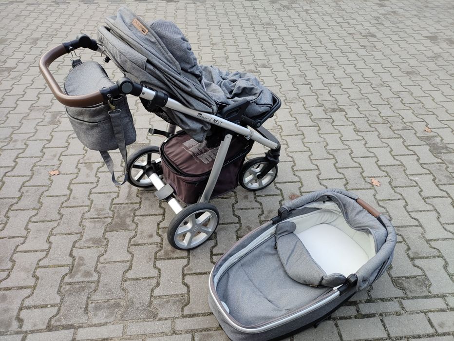 Wózek Espiro Next - gondola i spacerówka (2w1).