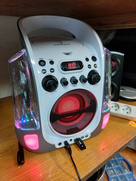 Zestaw  karaoke strumien wodny