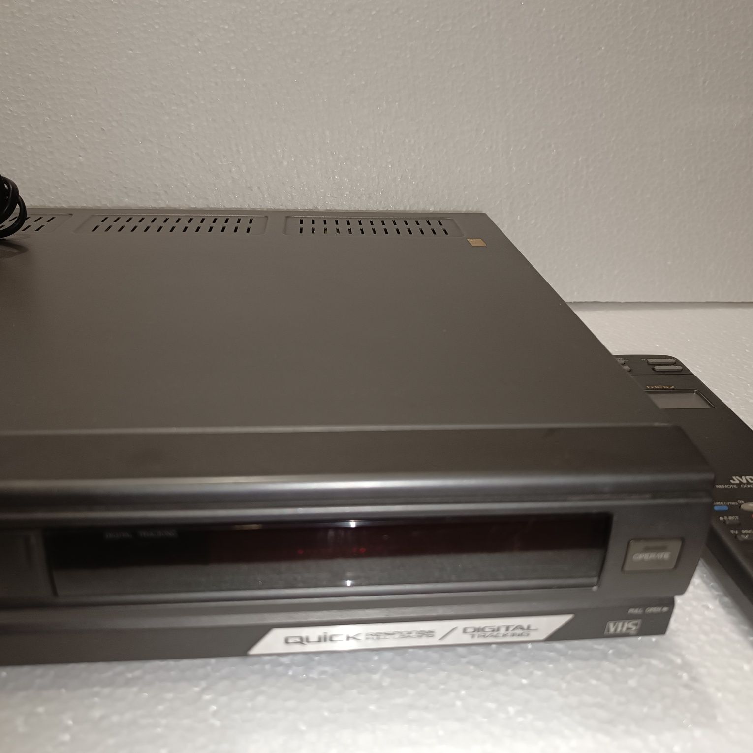 Leitor Gravador 4 Cabeças VHS JVC HR-D640EG com Comando Usado Testado