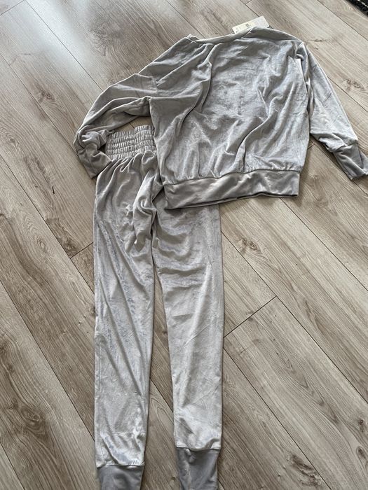 Siey welurowy dresik damski rozmiar s