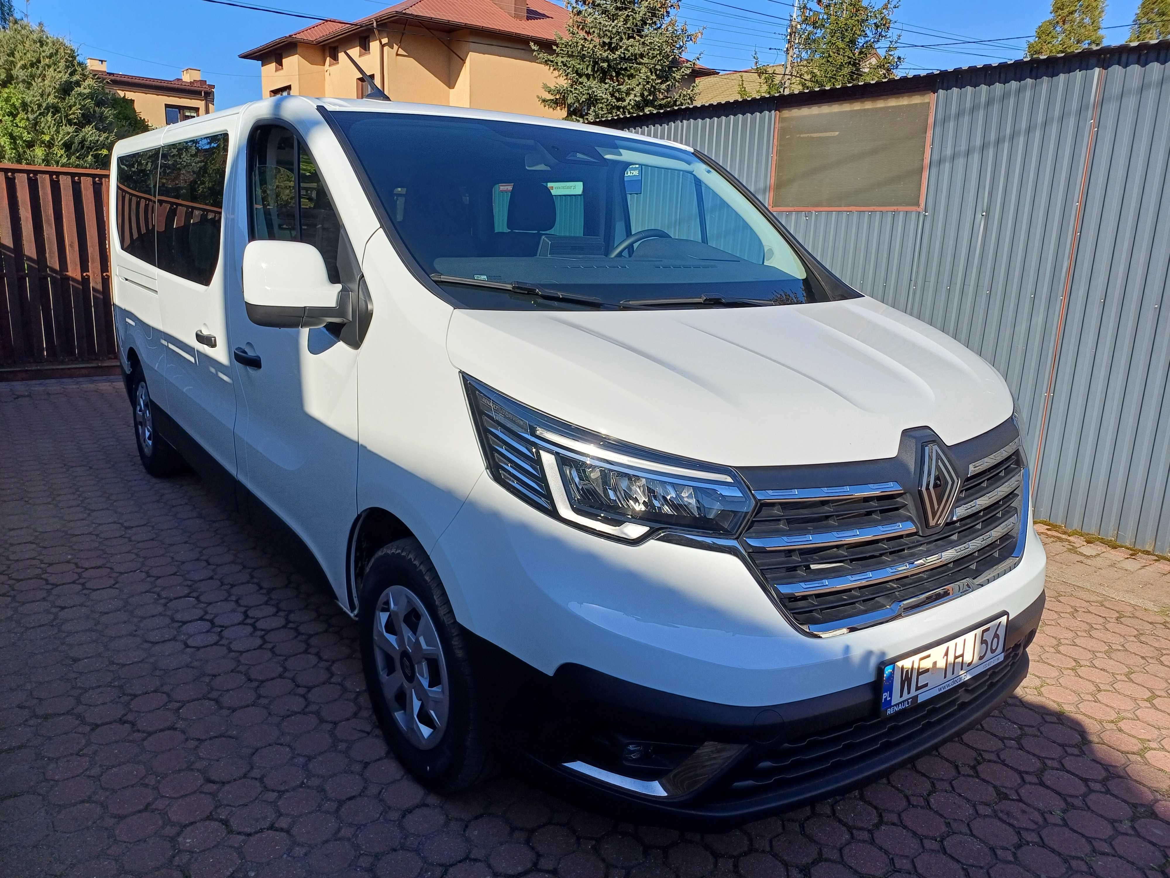Wynajem bus 9 osobowy, Renault Trafic 2025