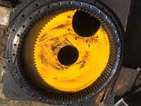 Koparka JCB JS 240 -Wieniec obrotu