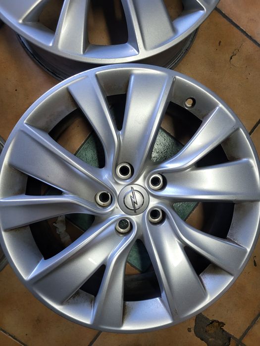 Felgi 18" opel 5x115 astra insignia zafira.