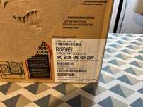 Zasilacz awaryjny UPS APC BK650EI 650 VA 400 W