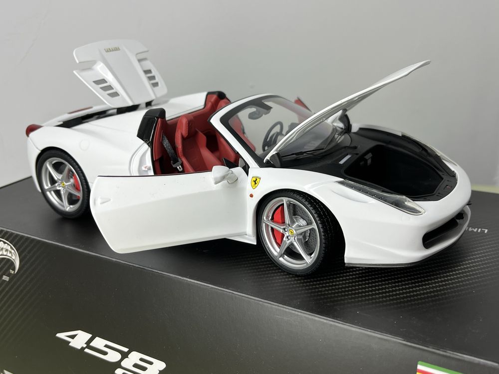 Ferrari 458 Speciale Hot Wheels Elite 1:18