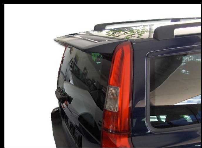 VOLVO V70  00-07 spoiler daszek tuning
