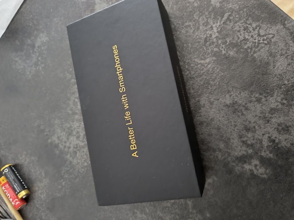 Smartphone prawie nowy