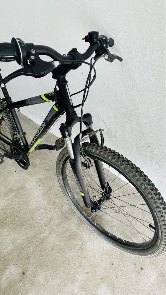 Bicicleta Rockrider BTT criança ST500 24"